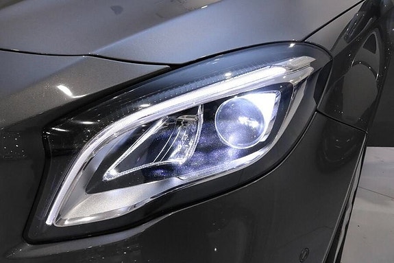 Mercedes-Benz GLA220 d 6 of 26