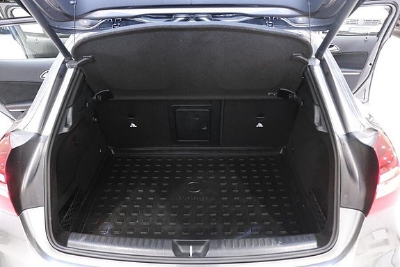 Mercedes-Benz GLA220 d 26 of 26