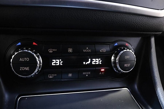 Mercedes-Benz GLA220 d 21 of 26