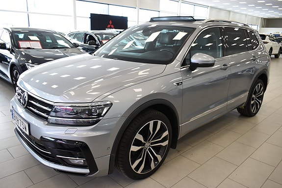 Volkswagen Tiguan Allspace 2 of 5