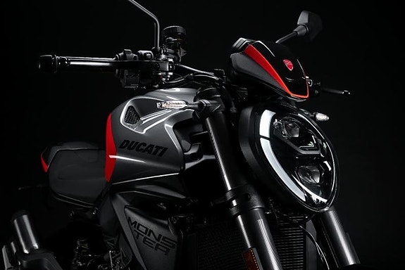 Ducati Monster Plus *Nyhet 2026!* *Kampanj!* 2 of 6