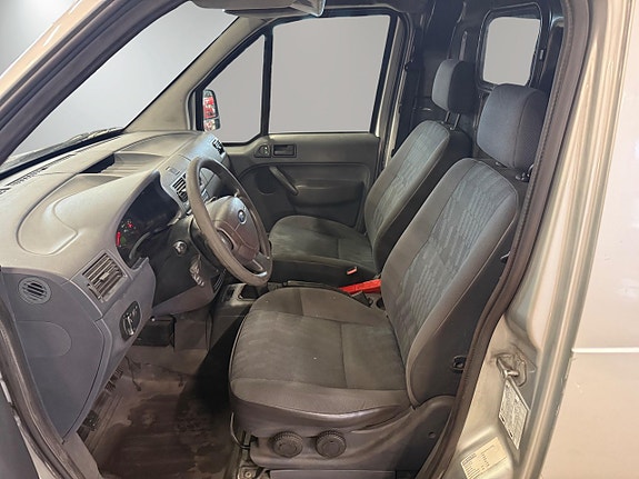 Ford Transit Connect 8 of 10