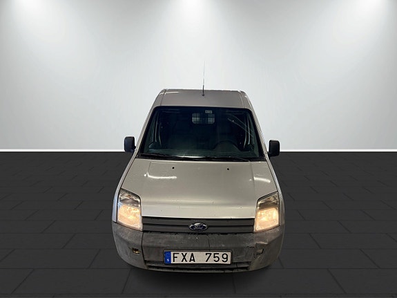 Ford Transit Connect 3 of 5
