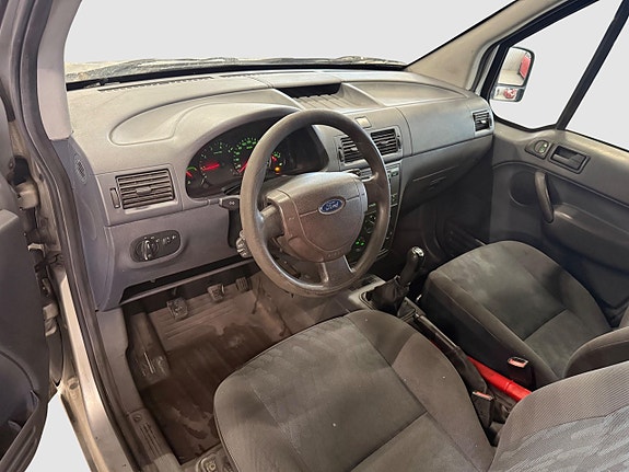 Ford Transit Connect 9 of 10