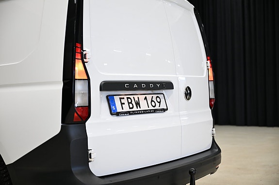 Volkswagen Caddy Maxi 19 of 30