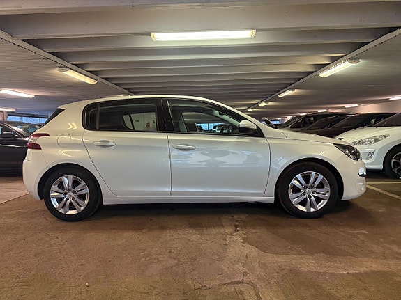 Peugeot 308 15 of 15