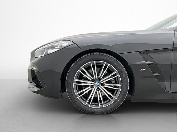 BMW Z4 29 of 30
