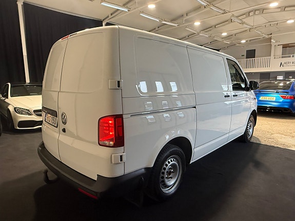 Volkswagen Transporter 4 of 5