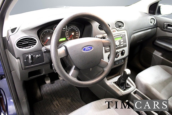 Ford Focus 6 of 8
