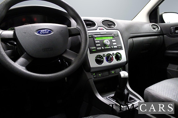 Ford Focus 7 of 8