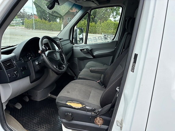 Mercedes-Benz Sprinter 319 6 of 7