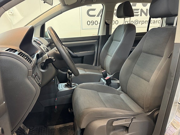 Volkswagen Touran 14 of 21