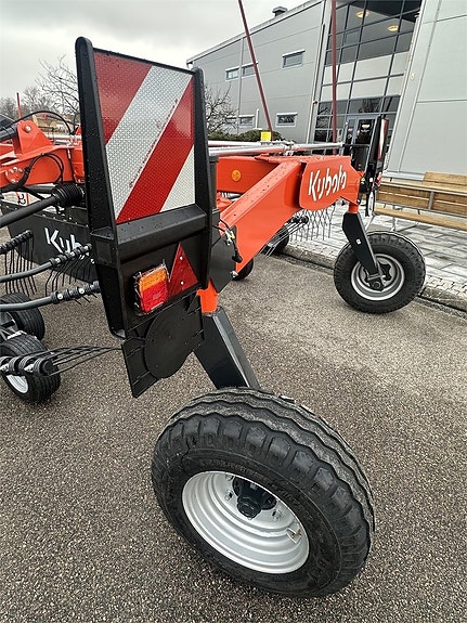 Kubota RA2072 14 of 16