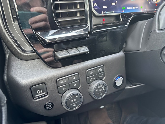 Chevrolet Silverado 1500 12 of 15