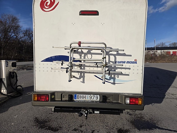Fiat Ducato Eura Mobil S650 – 6 bäddar, AC bodel och markis 2 of 12