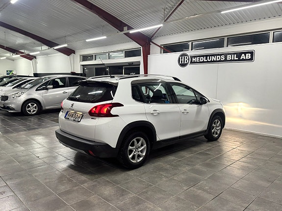 Peugeot 2008 10 of 16