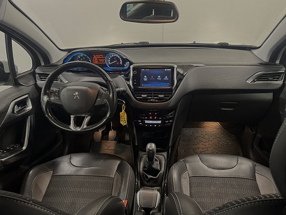 Peugeot 2008 13 of 16
