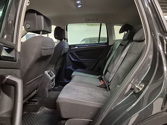 Volkswagen Tiguan 9 of 18