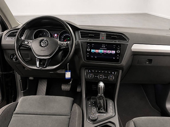 Volkswagen Tiguan 8 of 11
