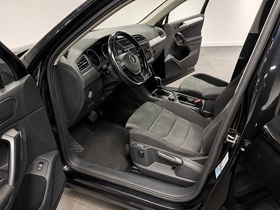 Volkswagen Tiguan 6 of 11