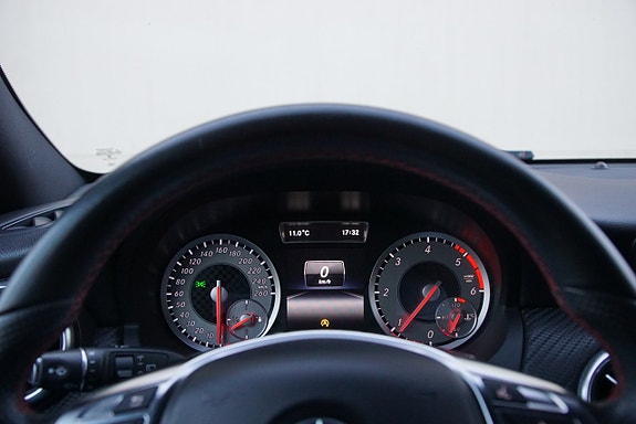 Mercedes-Benz A180 15 of 20