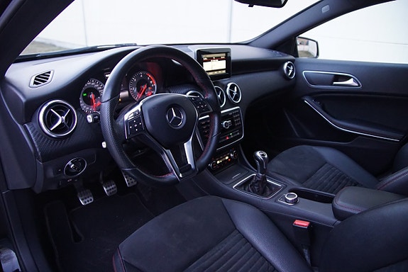 Mercedes-Benz A180 14 of 20