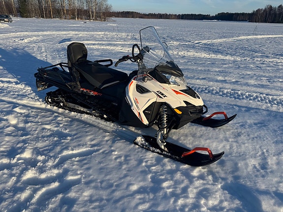 Lynx Ranger 49 900 ACE