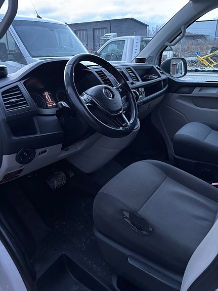 Volkswagen Transporter 5 of 5