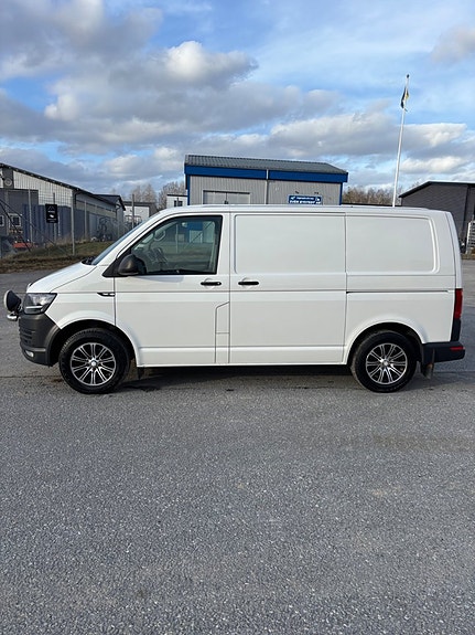 Volkswagen Transporter 14 of 18