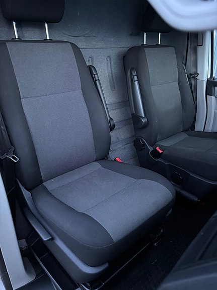 Volkswagen Transporter 7 of 18