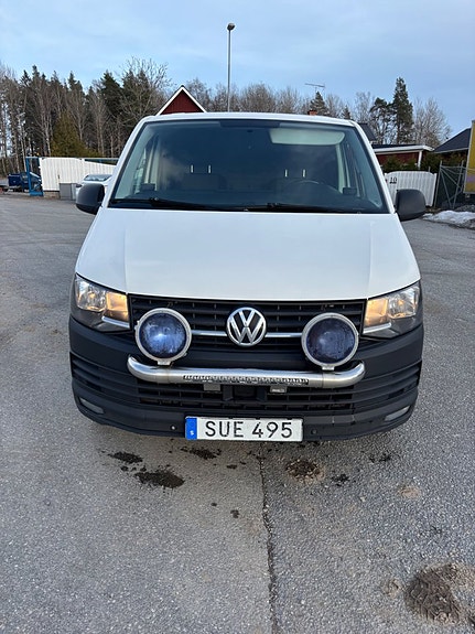 Volkswagen Transporter 17 of 18