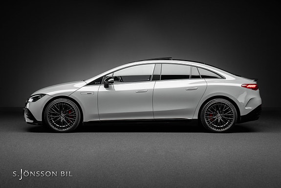 Mercedes-Benz EQE53 4 of 24