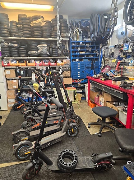 Product image 9 of 10