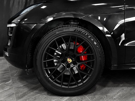 Porsche Macan GTS 10 of 30