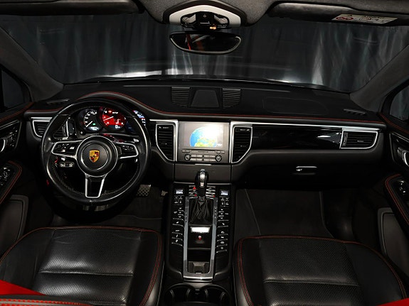 Porsche Macan GTS 20 of 30