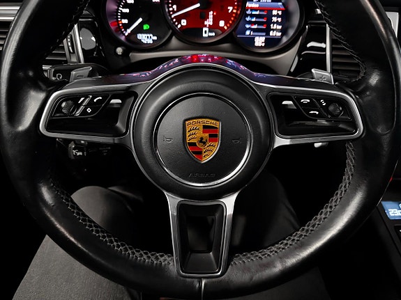 Porsche Macan GTS 22 of 30