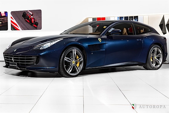 Ferrari Lusso 2 of 5