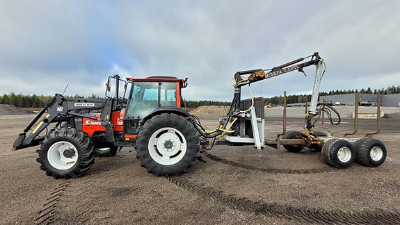 Skogsekipage Valmet 865 / Moheda 8-tons Skogsvagn