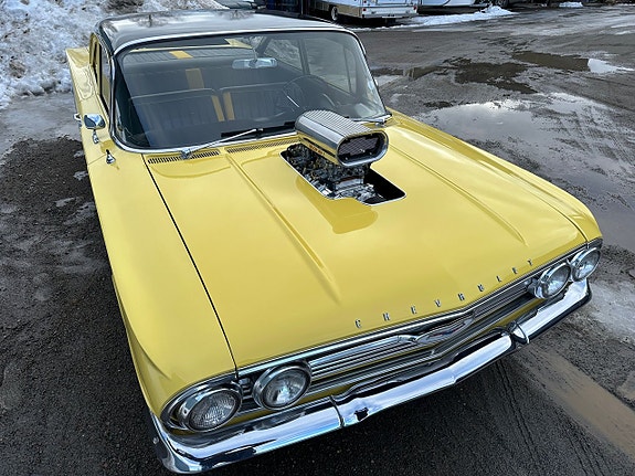 Chevrolet Biscayne 6 of 18