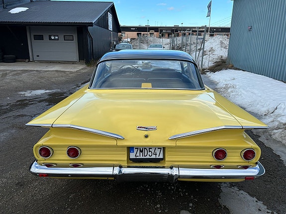 Chevrolet Biscayne 7 of 18