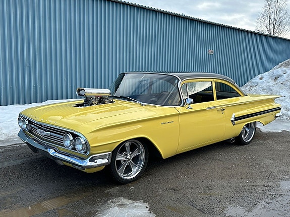 Chevrolet Biscayne 2 of 18