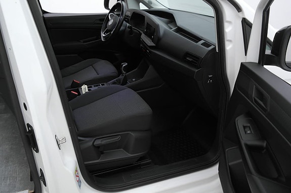 Volkswagen Caddy 16 of 26
