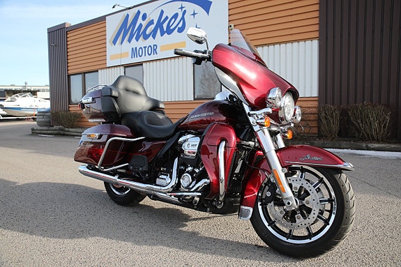 Harley-Davidson Electra Glide Ultra Limited FLHTK Limited 1.7 Milwaukee-Eight 107 ABS