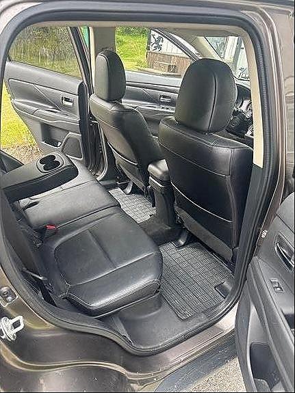 Mitsubishi Outlander 5 of 8