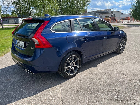 Volvo V60 5 of 26
