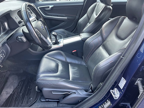 Volvo V60 13 of 26