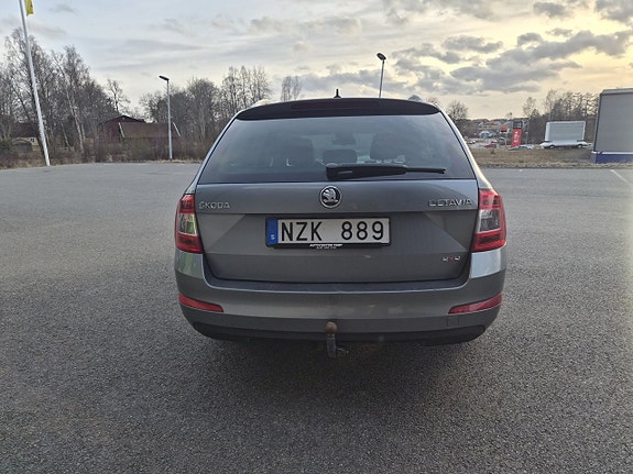 Skoda Octavia 4 of 5