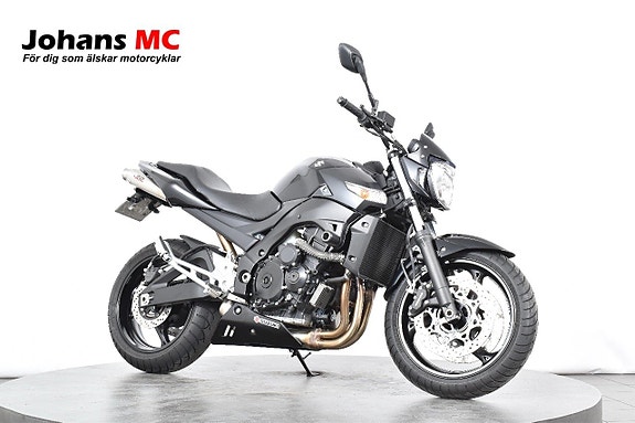 Suzuki GSR600 Nyservad