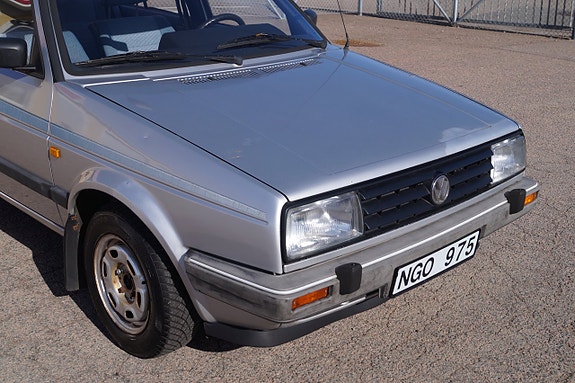 Volkswagen Jetta 15 of 27
