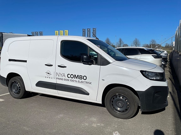 Opel Combo 2 of 4
